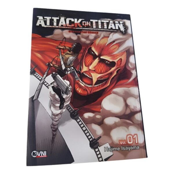 Attack On Titan - Hajime Isayama Volumen 1 (Usado)