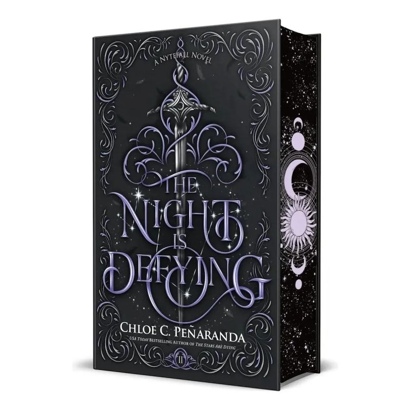 NIGHT IS DEFYING, THE - NYTEFALL TRILOGY 2 - HB DELUXE (Nuevo)