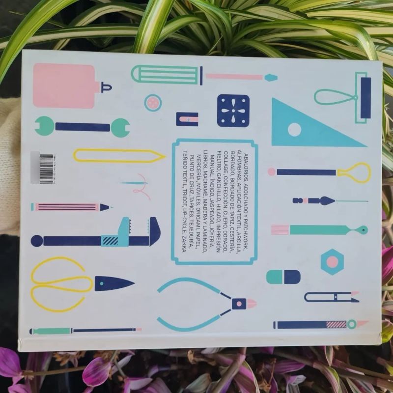 MUNDO CRAFT - UNA GUIA DE LA A A LA Z DE LAS ARTES DEL DIY - TD (Nuevo)